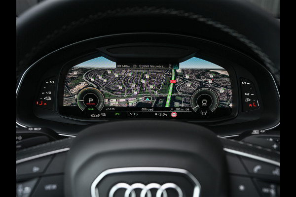 Audi Q8 60 TFSI e quattro | Audi Exclusive | B&O Advanced | S-seats met massage | Achteras besturing | Soft close | Adaptive cruise | Carbon inleg | Ambiance interieur | 360 camera | Verwarmbaar stuurwiel | Trekhaak