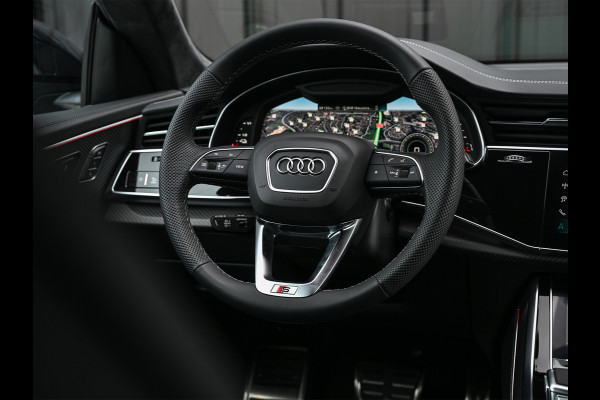 Audi Q8 60 TFSI e quattro | Audi Exclusive | B&O Advanced | S-seats met massage | Achteras besturing | Soft close | Adaptive cruise | Carbon inleg | Ambiance interieur | 360 camera | Verwarmbaar stuurwiel | Trekhaak