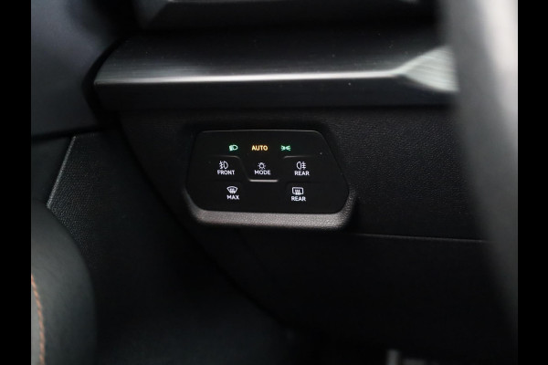 CUPRA Formentor 1.4 e-Hybrid Performance 245pk | Komt zaterdag 11 april binnen | Panoramadak | 19 inch Lichtmetalen velgen | Dode hoek detectie | Adaptieve cruise controle