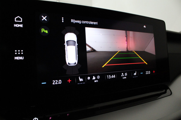 Škoda Octavia Combi 1.0 e-TSI Business > Trekhaak (zwenkbaar)/Camera/Stoelverwarming...