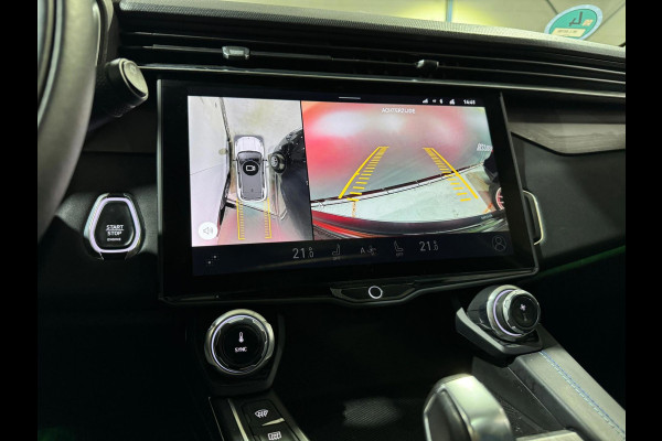 Lynk & Co 01 1.5/PANO/360CAM/AUTO-PILOT/MEMORY/APPLE-CARPLAY