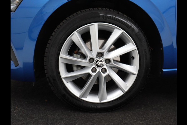 Škoda SCALA 1.0 TSI Business Edition | Panoramadak | Stoelverwarming | Adaptive cruise | Carplay | Full LED | Navigatie | Parkeerhulp | Climate control | DAB | Getint glas