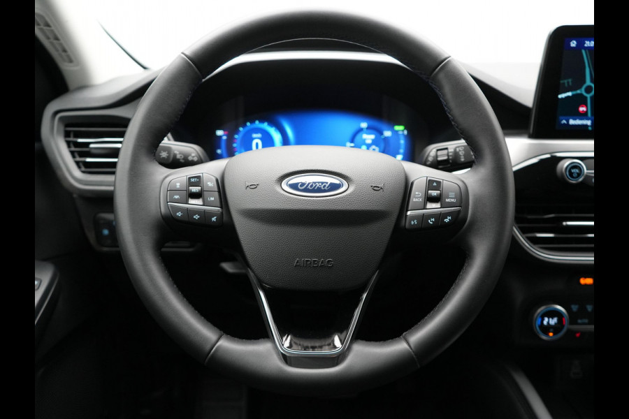 Ford Kuga 2.5 Titanium PHEV 225pk Dealer O.H. | Adaptive Cruise | 360 Camera | Voorstoelen Verwarmd | Keyless | Blis | Navigatie | DAB | Virtual | Plug In Hybrid |