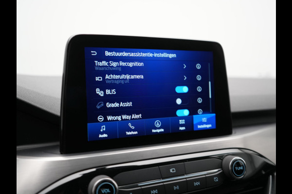 Ford Kuga 2.5 Titanium PHEV 225pk Dealer O.H. | Adaptive Cruise | 360 Camera | Voorstoelen Verwarmd | Keyless | Blis | Navigatie | DAB | Virtual | Plug In Hybrid |