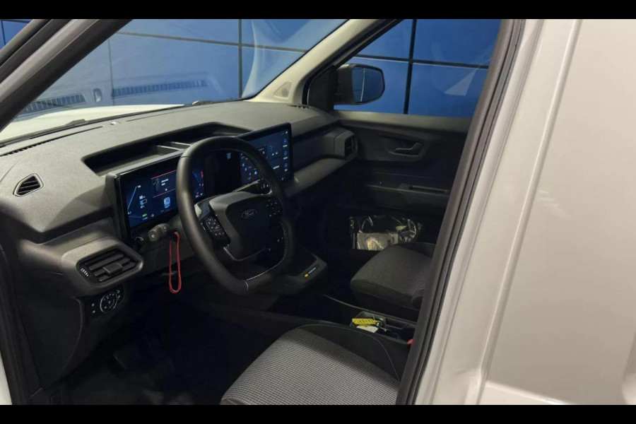 Ford E-Transit Courier Trend 44 kWh 136pk Trekhaak | LED Laadruimte verlichting | Laadvloerbescherming Rubber | Reserveband