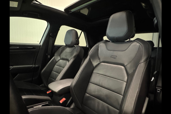 Volkswagen T-Roc 2.0 TSI 4Motion R | AKRAPOVIC | MAXTON DESIGN | PANO | BEATS AUDIO