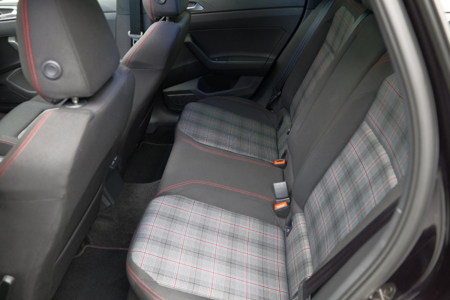 Volkswagen Polo 2.0 TSI GTI |Pano|Keyless|IQ.Light|Adaptive|Carplay|