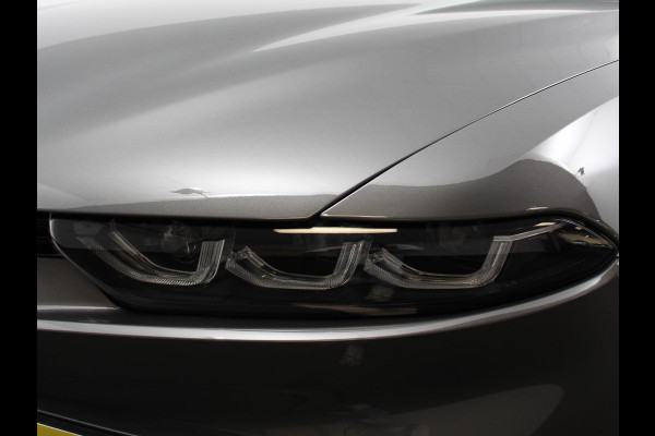 Alfa Romeo Tonale 1.3T PHEV Ti Automaat 280 PK Climate control Adaptieve cruise control Parkeersensoren achter Camera Sfeerverlichting Navigatie Apple Carplay/ Android Auto