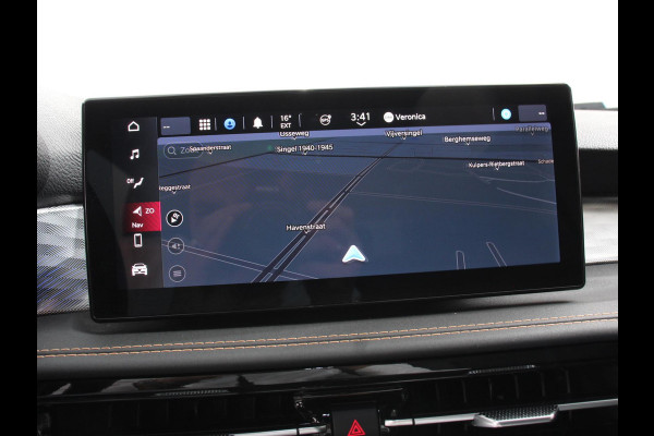 Alfa Romeo Tonale 1.3T PHEV Ti Automaat 280 PK Climate control Adaptieve cruise control Parkeersensoren achter Camera Sfeerverlichting Navigatie Apple Carplay/ Android Auto