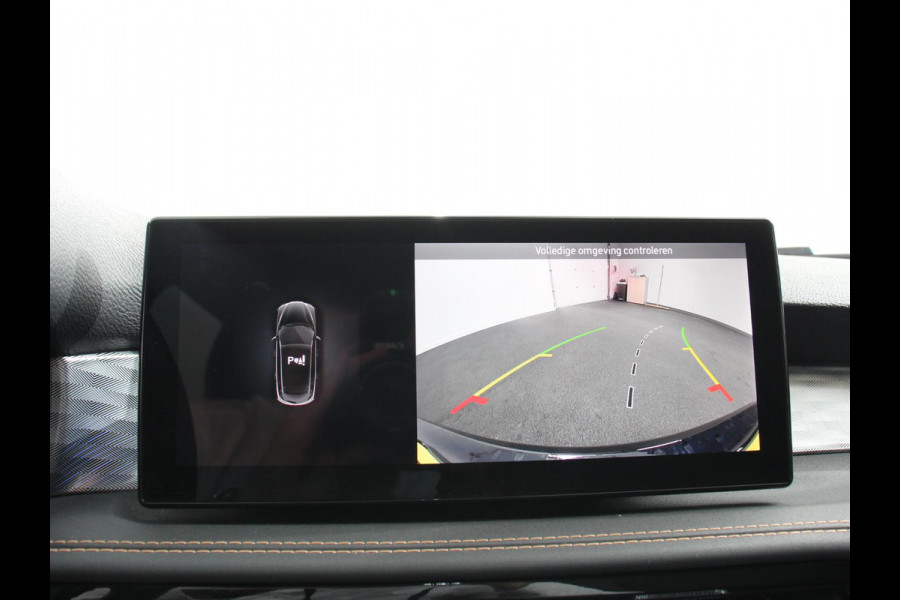 Alfa Romeo Tonale 1.3T PHEV Ti Automaat 280 PK Climate control Adaptieve cruise control Parkeersensoren achter Camera Sfeerverlichting Navigatie Apple Carplay/ Android Auto