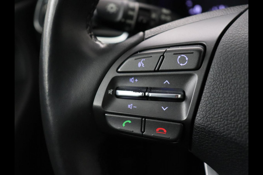 Hyundai i30 1.0 T-GDI Comfort | Carplay | Navigatie | Camera | Trekhaak | Climate control | Parkeerhulp | Cruise control | Bluetooth