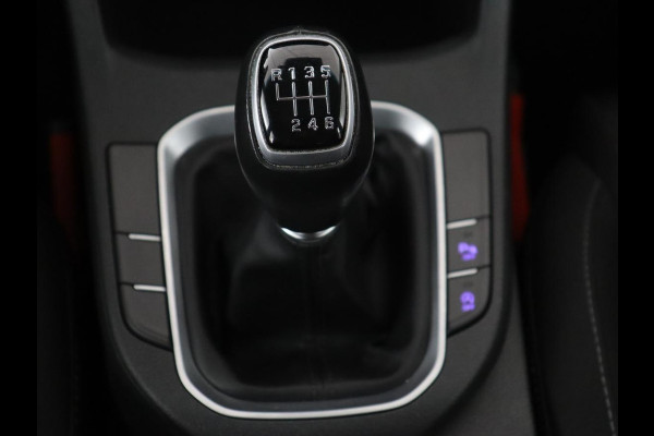Hyundai i30 1.0 T-GDI Comfort | Carplay | Navigatie | Camera | Trekhaak | Climate control | Parkeerhulp | Cruise control | Bluetooth