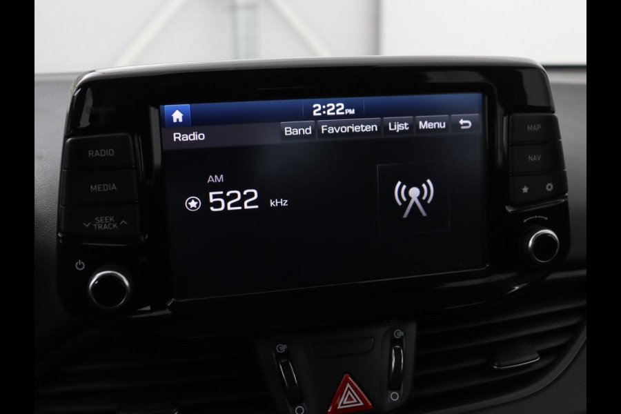 Hyundai i30 1.0 T-GDI Comfort | Carplay | Navigatie | Camera | Trekhaak | Climate control | Parkeerhulp | Cruise control | Bluetooth