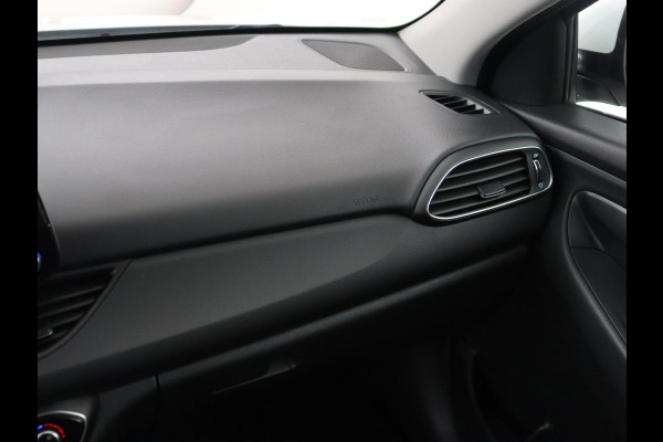 Hyundai i30 1.0 T-GDI Comfort | Carplay | Navigatie | Camera | Trekhaak | Climate control | Parkeerhulp | Cruise control | Bluetooth