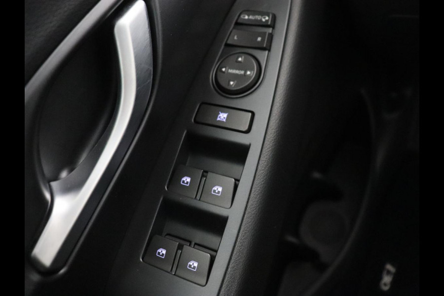 Hyundai i30 1.0 T-GDI Comfort | Carplay | Navigatie | Camera | Trekhaak | Climate control | Parkeerhulp | Cruise control | Bluetooth