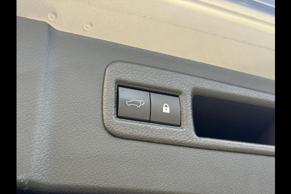 Lexus NX 300h Luxury Line | Dodehoekherkenning, Leer, Stoel + Stuurverwarming, 18 inch, Leer, Apple CarPlay/Android auto, Elektrische ach