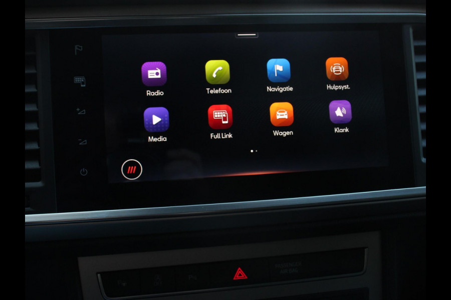 Seat Ateca 1.5 TSI 150pk Automaat Xperience | Navigatie | Apple Carplay / Android Auto | Camera | Parkeersensoren | Stoel-en stuurverwarming | Ledverlichting | Getinte ramen | Climate Control