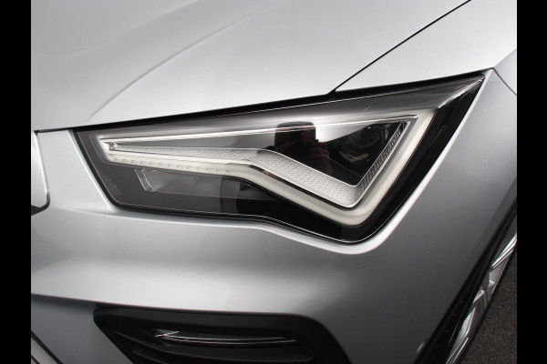 Seat Ateca 1.5 TSI 150pk Automaat Xperience | Navigatie | Apple Carplay / Android Auto | Camera | Parkeersensoren | Stoel-en stuurverwarming | Ledverlichting | Getinte ramen | Climate Control