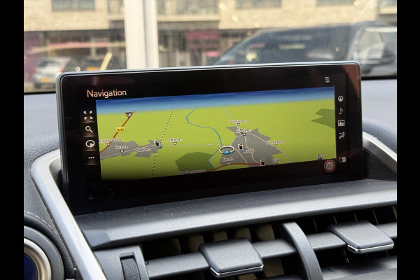 Lexus NX 300h Luxury Line | Dodehoekherkenning, Leer, Stoel + Stuurverwarming, 18 inch, Leer, Apple CarPlay/Android auto, Elektrische ach