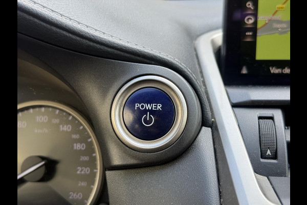 Lexus NX 300h Luxury Line | Dodehoekherkenning, Leer, Stoel + Stuurverwarming, 18 inch, Leer, Apple CarPlay/Android auto, Elektrische ach