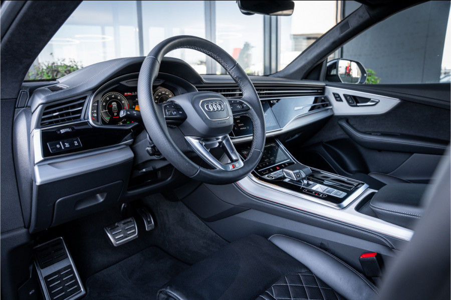 Audi Q8 60 TFSI e quattro Pro Line S Competition - Panorama | RS Seats | B&O | Elek. Trekhaak | 360 Camera | Memory