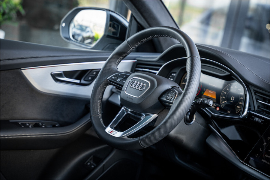 Audi Q8 60 TFSI e quattro Pro Line S Competition - Panorama | RS Seats | B&O | Elek. Trekhaak | 360 Camera | Memory