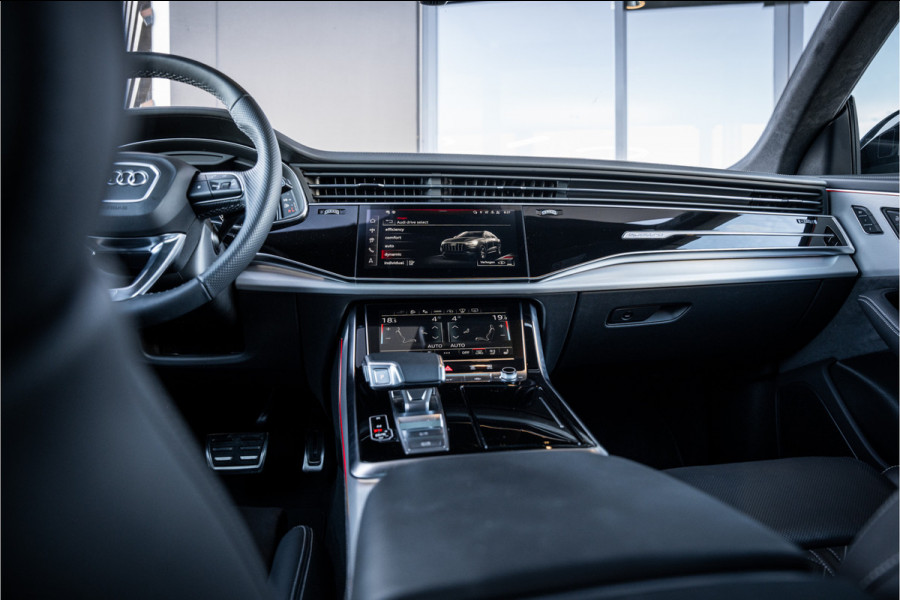 Audi Q8 60 TFSI e quattro Pro Line S Competition - Panorama | RS Seats | B&O | Elek. Trekhaak | 360 Camera | Memory