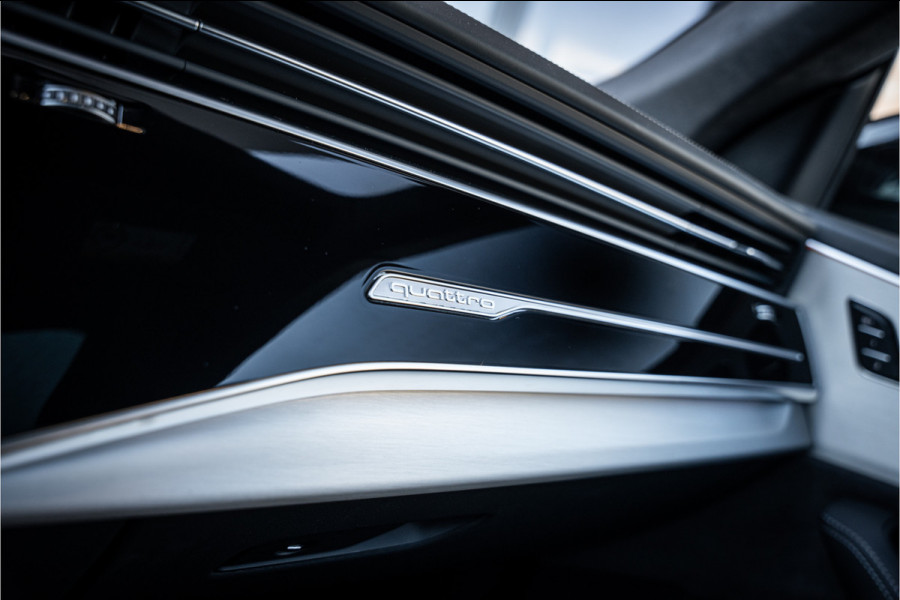 Audi Q8 60 TFSI e quattro Pro Line S Competition - Panorama | RS Seats | B&O | Elek. Trekhaak | 360 Camera | Memory
