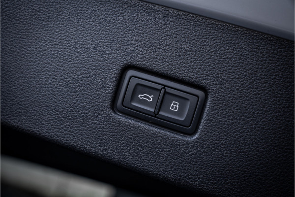 Audi Q8 60 TFSI e quattro Pro Line S Competition - Panorama | RS Seats | B&O | Elek. Trekhaak | 360 Camera | Memory