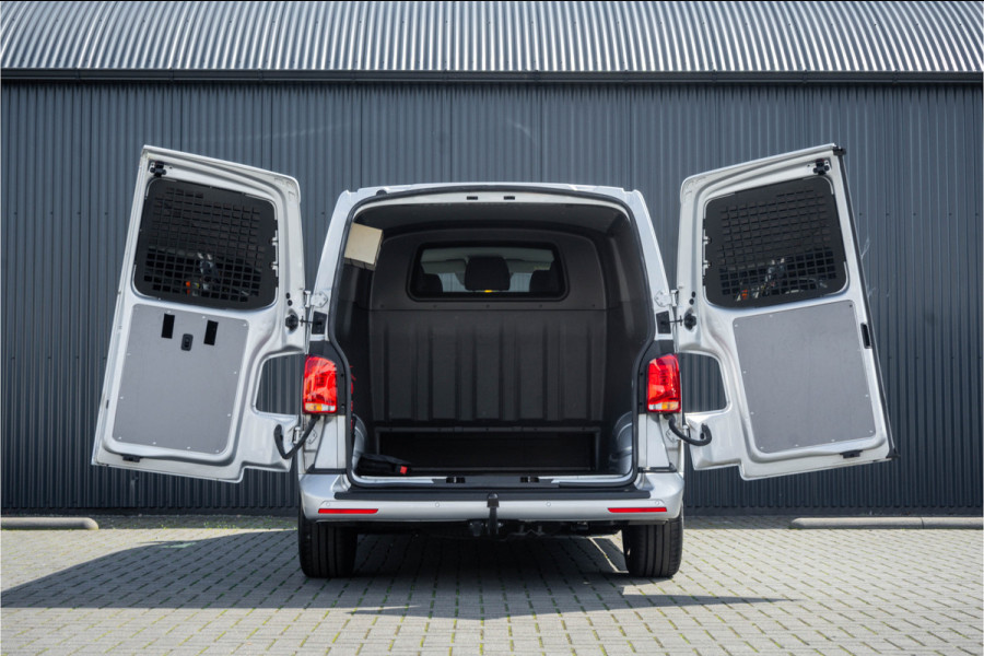 Volkswagen Transporter T6.1 2.0 TDI L2H1 | BULLI | 150 PK | Automaat | LED | Camera | Carplay | PDC | Zijschuifdeur L+R
