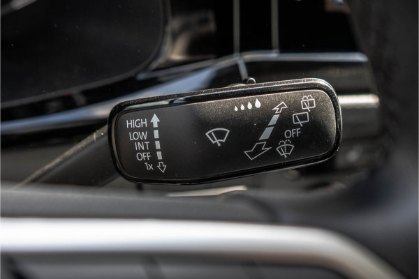 Volkswagen Transporter T6.1 2.0 TDI L2H1 | BULLI | 150 PK | Automaat | LED | Camera | Carplay | PDC | Zijschuifdeur L+R