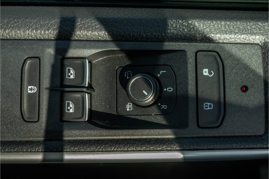 Volkswagen Transporter T6.1 2.0 TDI L2H1 | BULLI | 150 PK | Automaat | LED | Camera | Carplay | PDC | Zijschuifdeur L+R