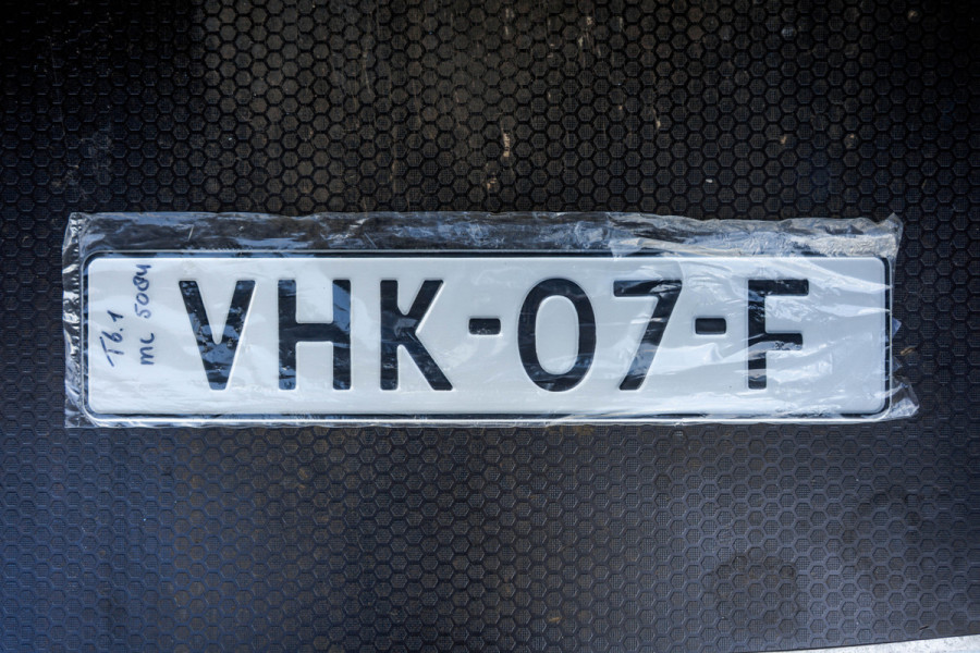 Volkswagen Transporter T6.1 2.0 TDI L2H1 | BULLI | 150 PK | Automaat | LED | Camera | Carplay | PDC | Zijschuifdeur L+R