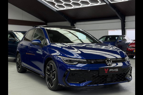 Volkswagen Golf 8.5 2.0 TDI 3x R-Line Panorama IQ CarPlay HK