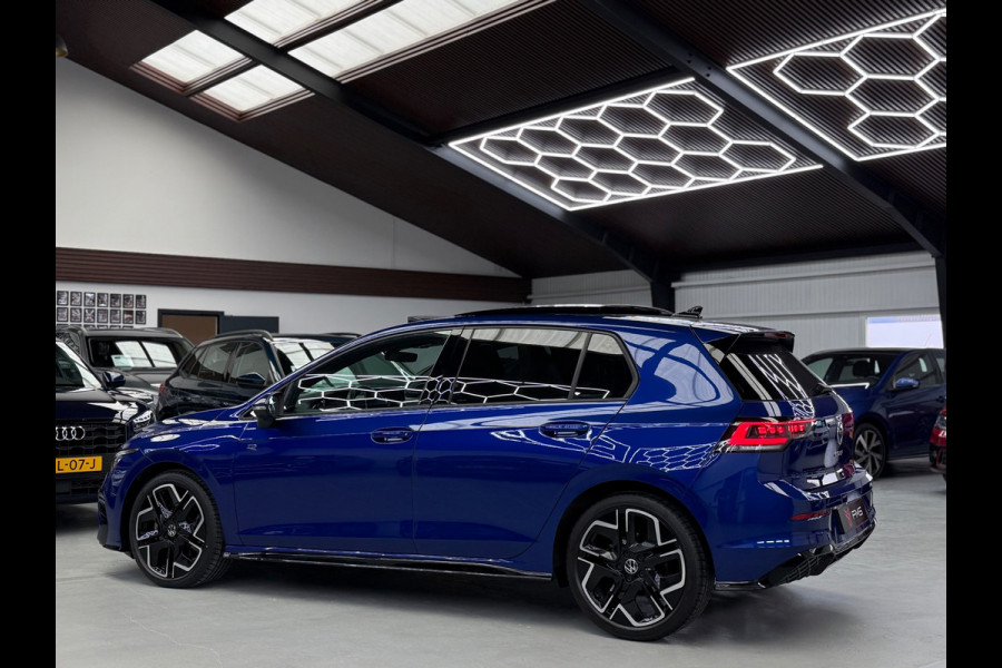 Volkswagen Golf 8.5 2.0 TDI 3x R-Line Panorama IQ CarPlay HK