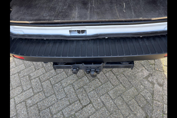 Ford Transit 350 2.0 TDCI L4H3 Trend 130pk | SCI  | Groot scherm | Stoelverwarming |  Trekhaak