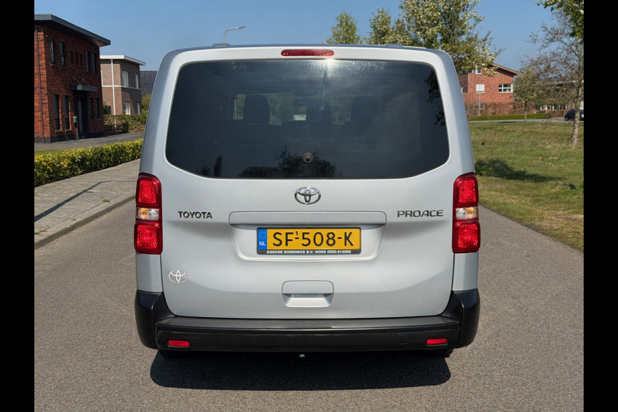 Toyota Proace Shuttle 1.6 D-4D Cool Comfort Long 9 persoons | pano | Airco | Cruise | Radio |