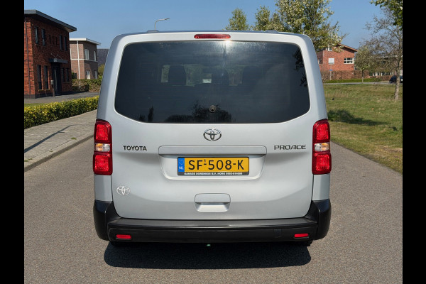 Toyota Proace Shuttle 1.6 D-4D Cool Comfort Long 9 persoons | pano | Airco | Cruise | Radio |
