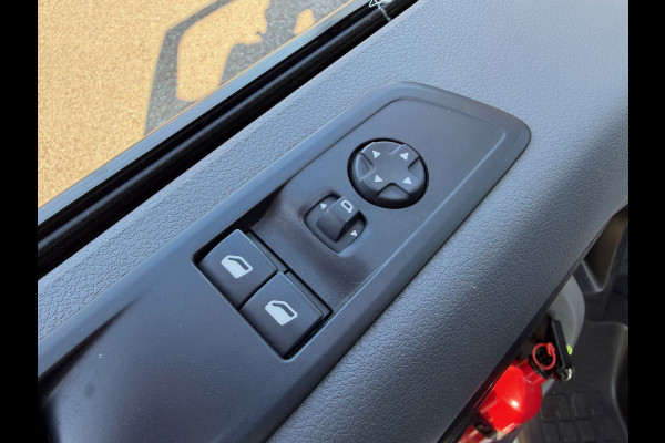 Toyota Proace Shuttle 1.6 D-4D Cool Comfort Long 9 persoons | pano | Airco | Cruise | Radio |