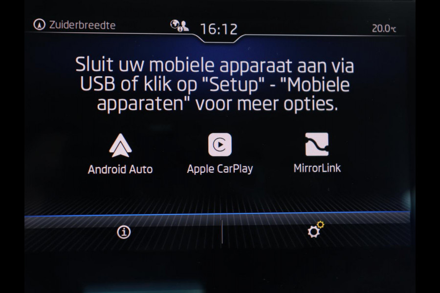 Škoda Karoq 1.5 TSI Business Edition Plus | Stoelverwarming | Trekhaak | Camera | Carplay | Navigatie | Keyless | Full LED | Verwarmde voorruit | Parkeerhulp | Climate control | DAB | Cruise control