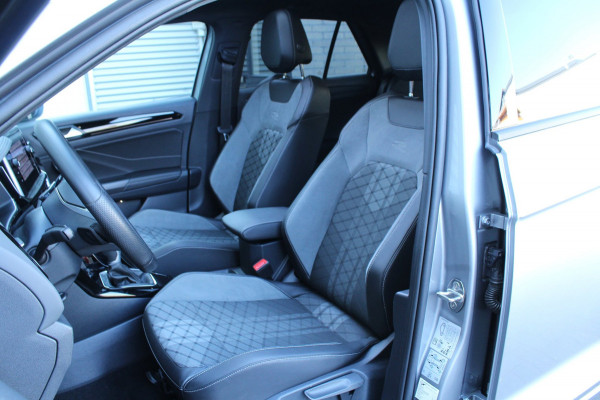 Volkswagen T-Roc 1.5 TSI 150pk R-Line DSG7 Panoramadak