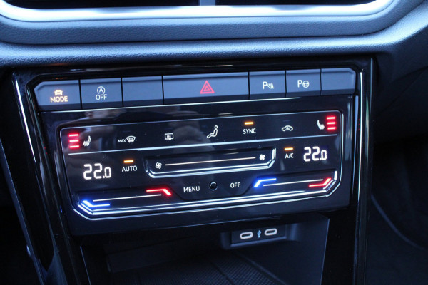 Volkswagen T-Roc 1.5 TSI 150pk R-Line DSG7 Panoramadak