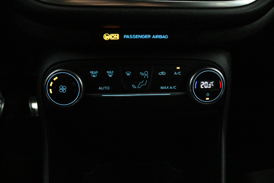 Ford Fiesta 1.0 EcoBoost ST-Line (CRUISE CONTROL, NAVIGATIE, PARKEERSENSOREN)
