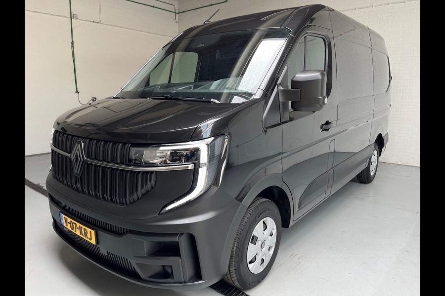 Renault Master NIEUW (MODEL) DEMO T35 2.0 dCi 130 L2H2 Start 3Persoons Zwart Metallic BPM VRIJ, ORIGINEEL NEDERLANDSE BUS!