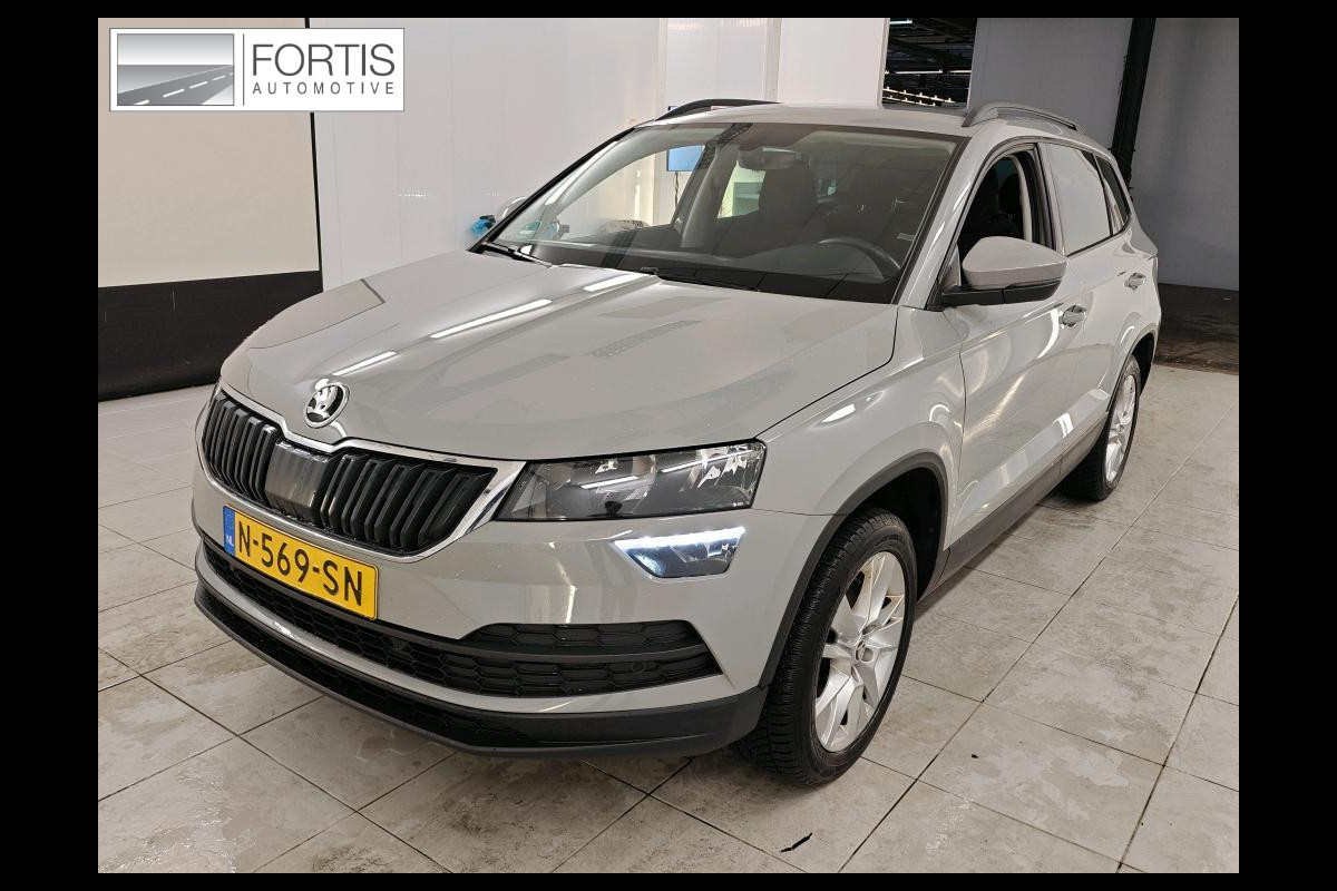 Škoda Karoq 1.5 TSI ACT Business Edition NL-AUTO | NAVI | 150 PK