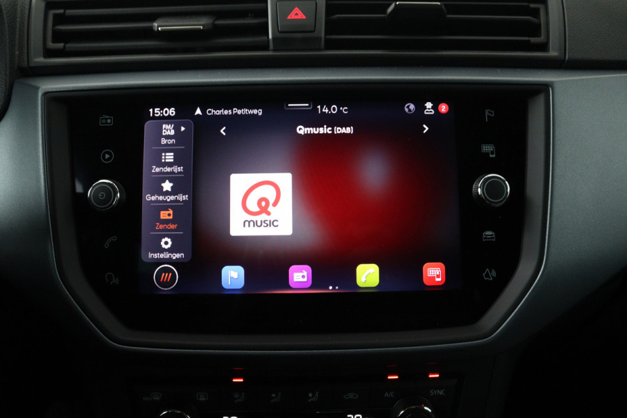 Seat Arona 1.0 TSI Style Business Intense (ACHTERUITRIJCAMERA, CRUISE ADAPTIEF, CARPLAY, PARKEERSENSOREN)