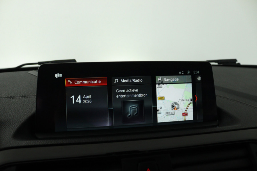 BMW 1-serie 118i Corporate Lease Executive (NAVIGATIE, CRUISE CONTROL, PARKEERSENSOREN, BLUETOOTH)