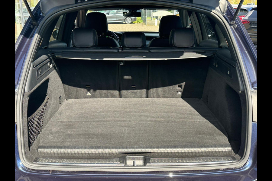 Mercedes-Benz GLC 300e 4MATIC Business Solution | PHEV | 320pk | Plug-in Hybride | Achteruitrijcamera | Navigatie | Half leder