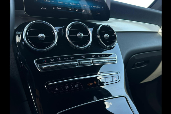 Mercedes-Benz GLC 300e 4MATIC Business Solution | PHEV | 320pk | Plug-in Hybride | Achteruitrijcamera | Navigatie | Half leder