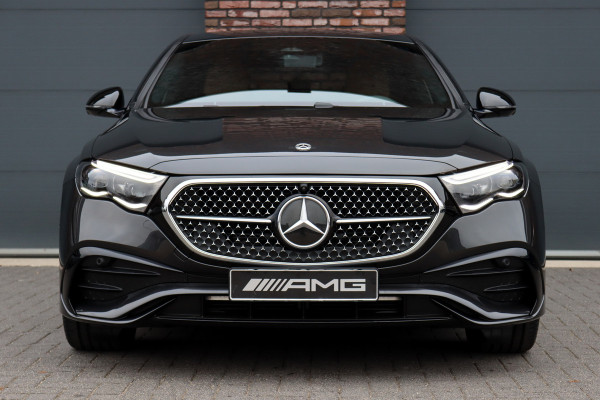 Mercedes-Benz E-Klasse 220 d AMG Line | Hyperscreen | Distronic | Memory | Burmester | Surround Camera | Keyless Go | Digital Light | Nightpakket | Dodehoekassistent |